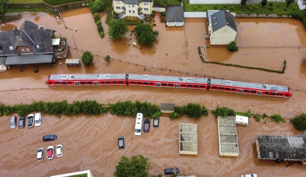 독일과 벨기에의 심각한 홍수와 급류로 60명 이상이 사망하고 수십 명이 실종되는 참사가 발생했다. (사진출처=AP통신)