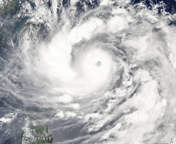 지난 9월 1일 NASA 아쿠아 위성의 핵심 장비인 모디스(MODIS) 센서로 촬영한 제 11호 태풍 '힌남노' 모습 (사진출처=NASA 지구 관측소)